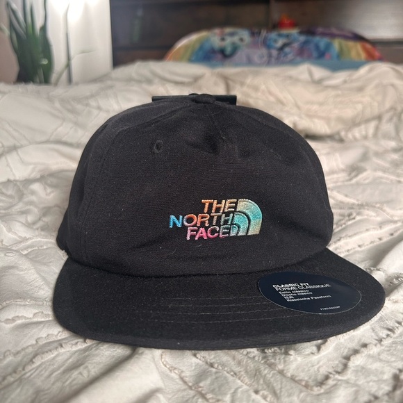 THE NORTH FACE 5 PANEL 66 HAT pride - Picture 2 of 6